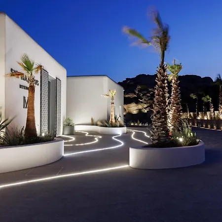 Sir Maximus Boutique & Platys Gialos (Mykonos)